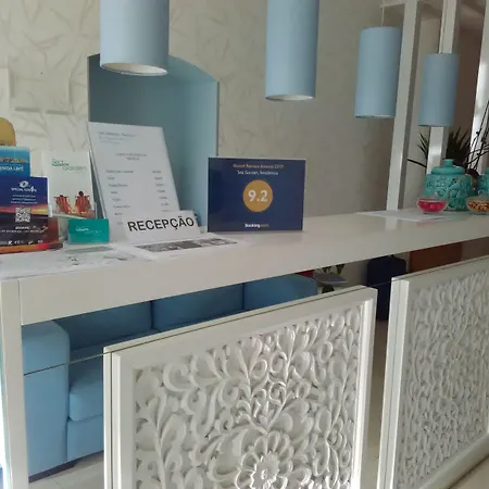 Πανσιόν Sea Garden 4*